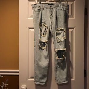 Flying Monkey Ripped Mom jeans